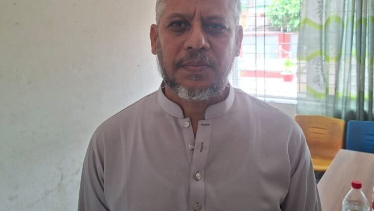 আওয়ামী লীগের বিক্ষোভ মিছিল : দৌলতপুরে আটক ১