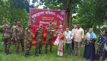 দীঘিনালায় সেনাবাহিনীর উদ্যোগে বৃক্ষরোপণ অভিযান