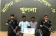 খুলনার রূপসায় অভিযান চালিয়ে ১০ কেজি গাঁজাসহ দুইজন মাদক ব্যবসায়ীকে গ্রেফতার করেছে র‍্যাব-৬