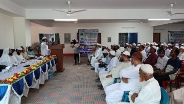 দৌলতপুরে সুবর্ণলতা এয়ার ট্রাভেলসের শুভ উদ্বোধন ও হজ পুনর্মিলনী অনুষ্ঠিত