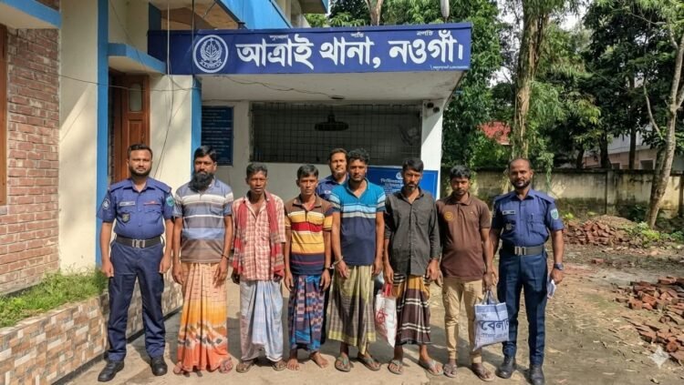 আত্রাইয়ে এজাহার ও ওয়ারেন্ট ভুক্ত সাত আসামি গ্রেফতার