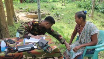 তিন শতাধিক পরিবারের পাশে দীঘিনালা জোন – মিলল বিনামূল্যে চিকিৎসা ও ওষুধ